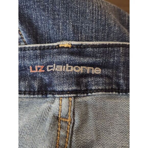 Women's Liz Claiborne Girlfriend Straight Leg Mid-rise Jeans Size 30W NWT - Picture 5 of 7